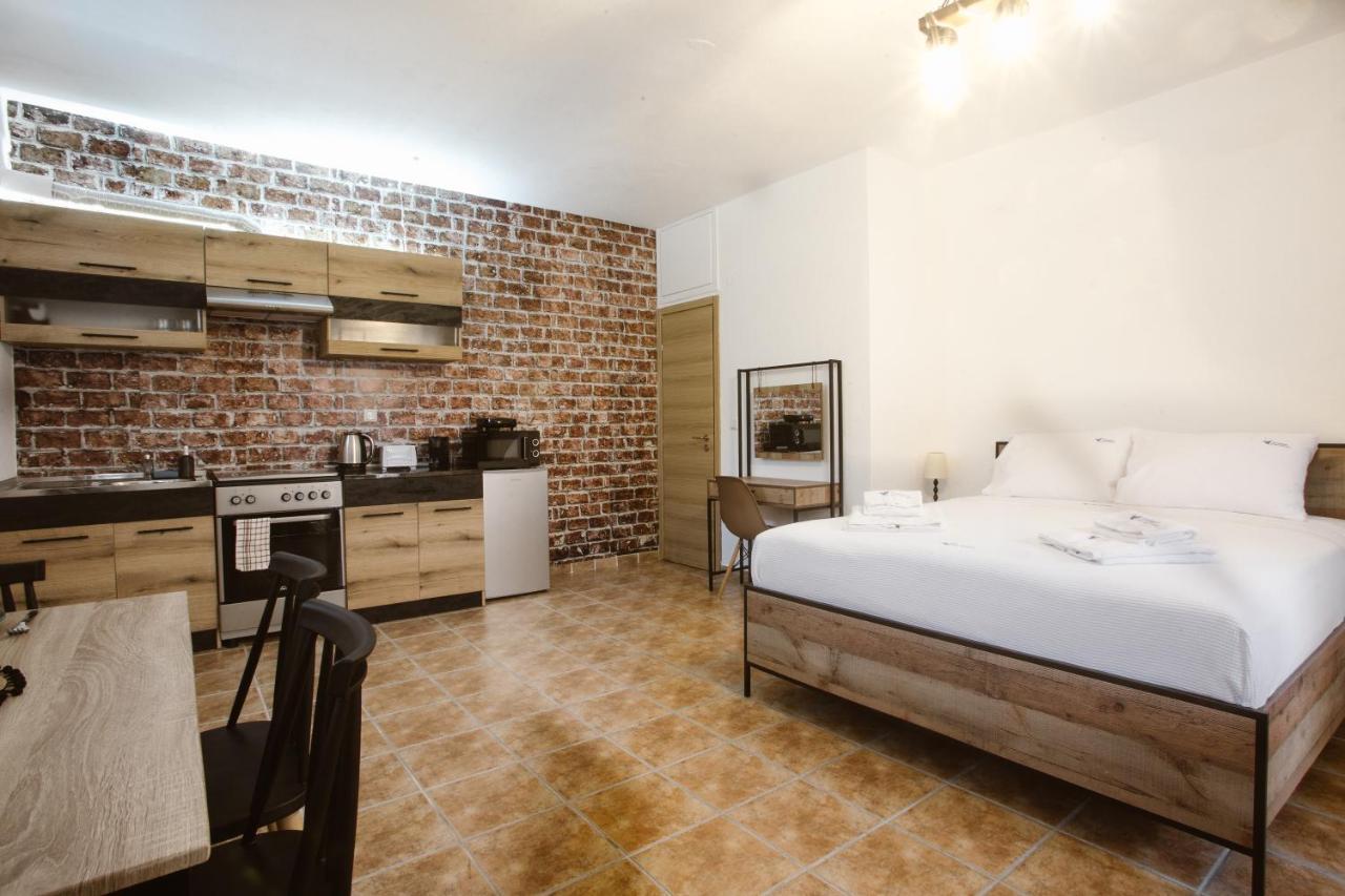 Joseph Village Apartments Фурка Екстер'єр фото