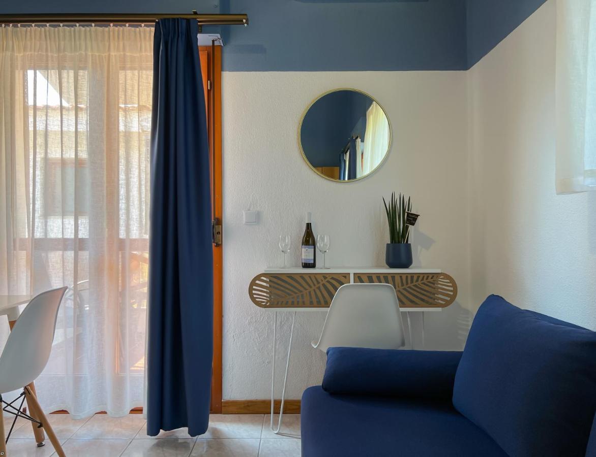 Joseph Village Apartments Фурка Екстер'єр фото