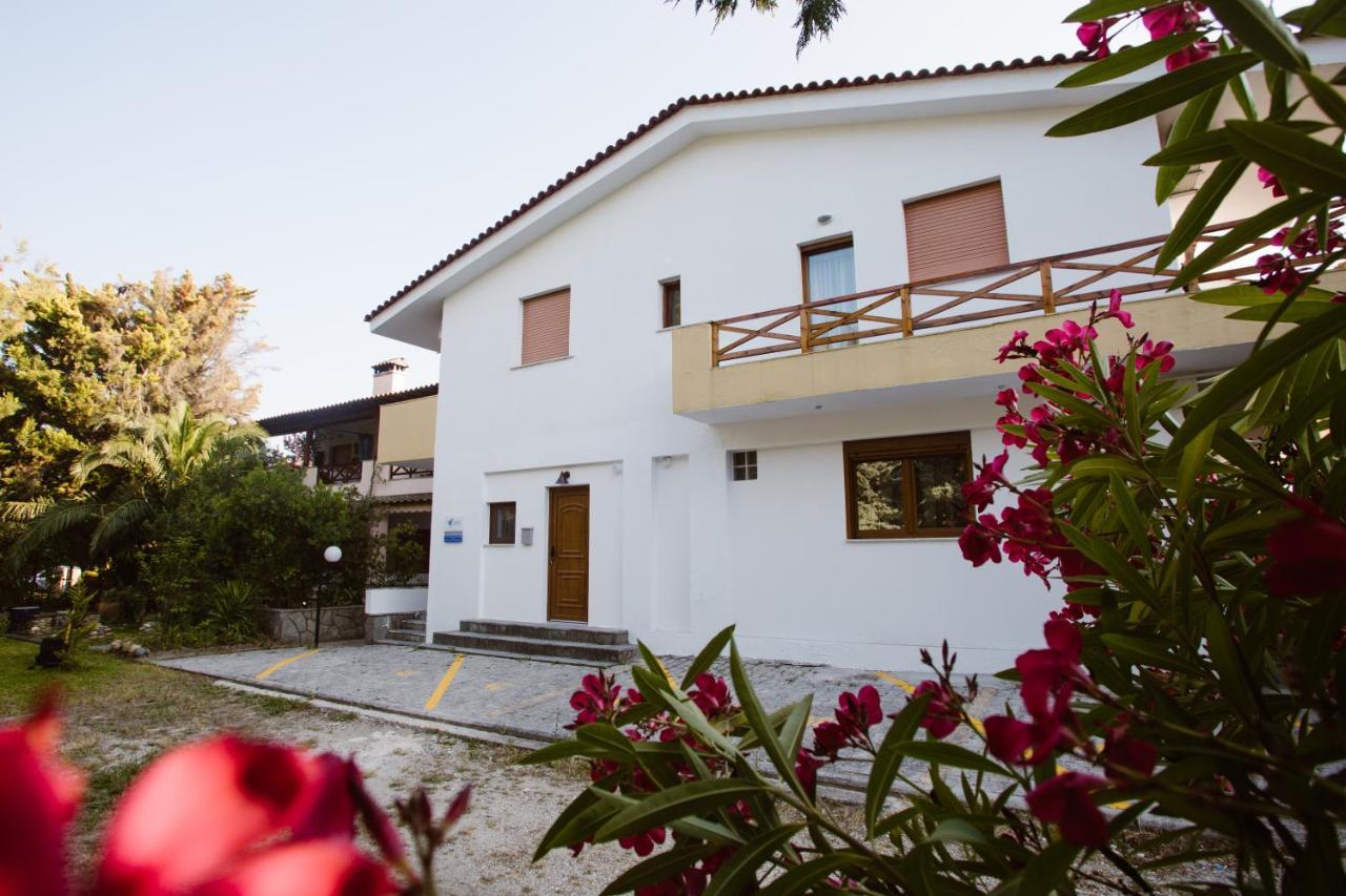 Joseph Village Apartments Фурка Екстер'єр фото
