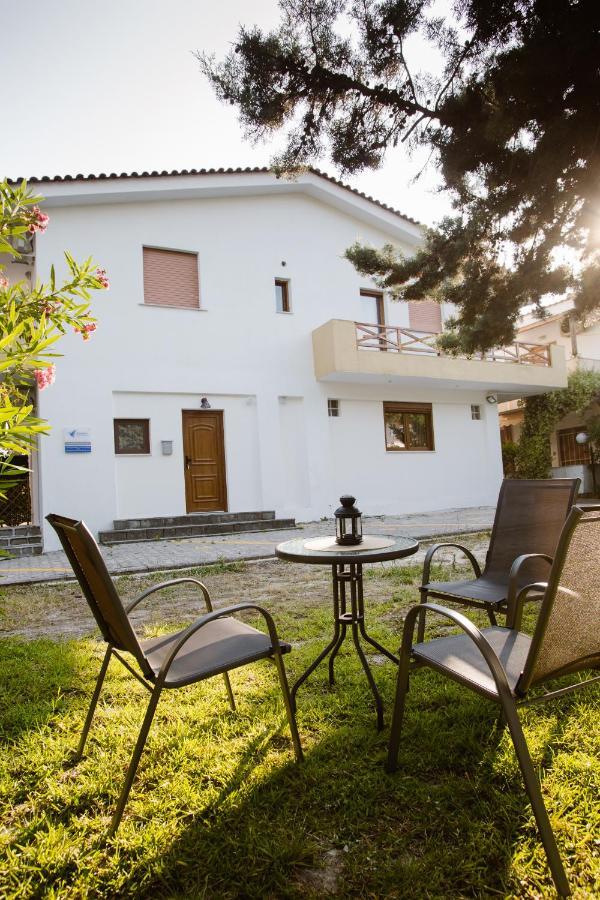 Joseph Village Apartments Фурка Екстер'єр фото